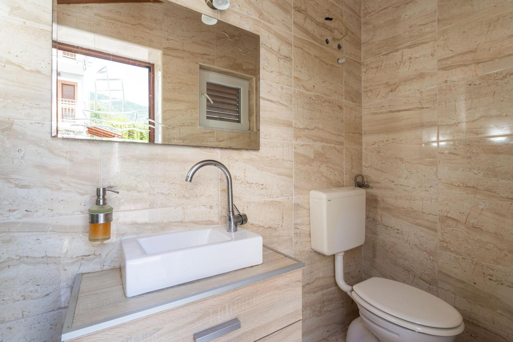 Holiday Home Luce Vitaljina Ngoại thất bức ảnh